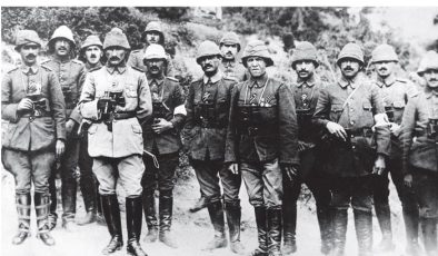 25 Nisan’ı anmak tarihsel hata