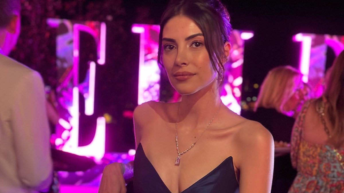 Oyuncu Deniz Baysal’ın son pozu olay oldu! Hamile iddiaları çok kızdırdı