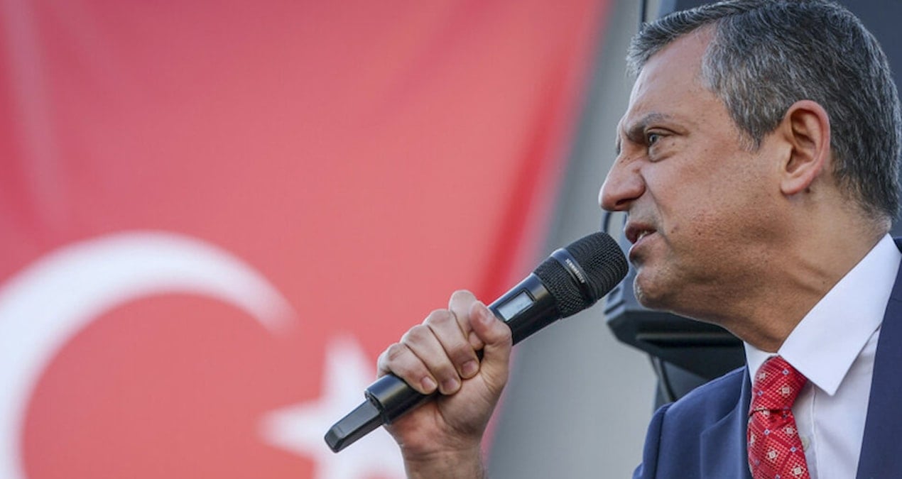 Şişli’de binlerce vatandaş bir araya geldi! Özgür Özel: Biz güçlüyüz, onlar korkuyor